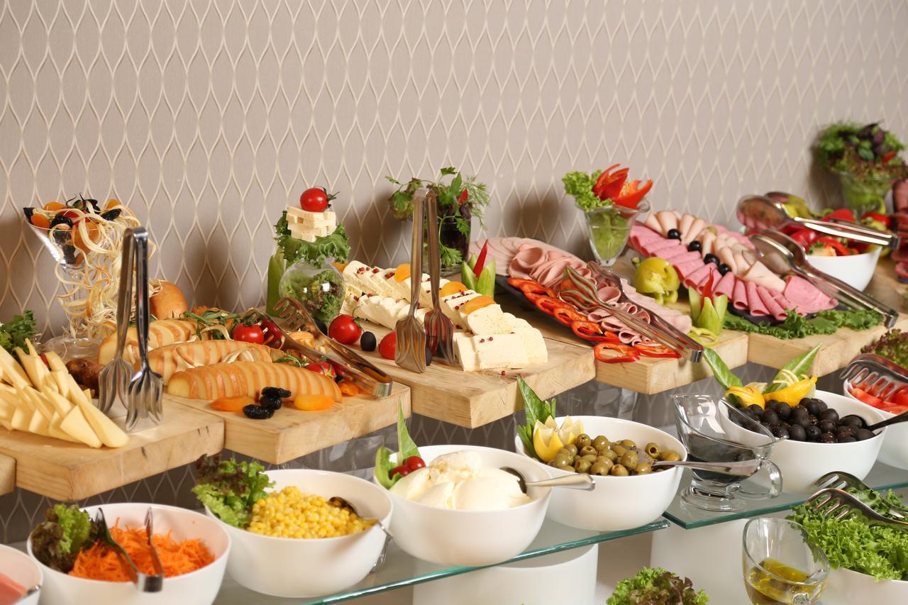 Borjomi Likani Health & Spa Centre Luaran gambar A buffet